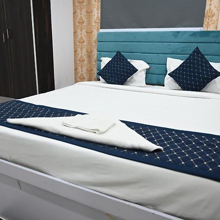 Hotel Diamant Inn Patna  Kültér fotó