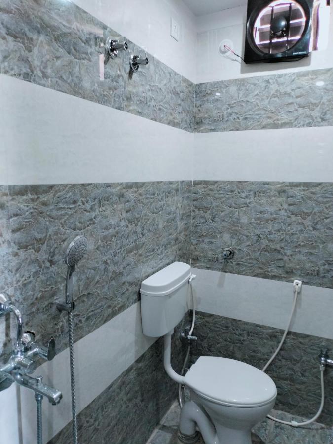 Hotel Diamant Inn Patna  Kültér fotó