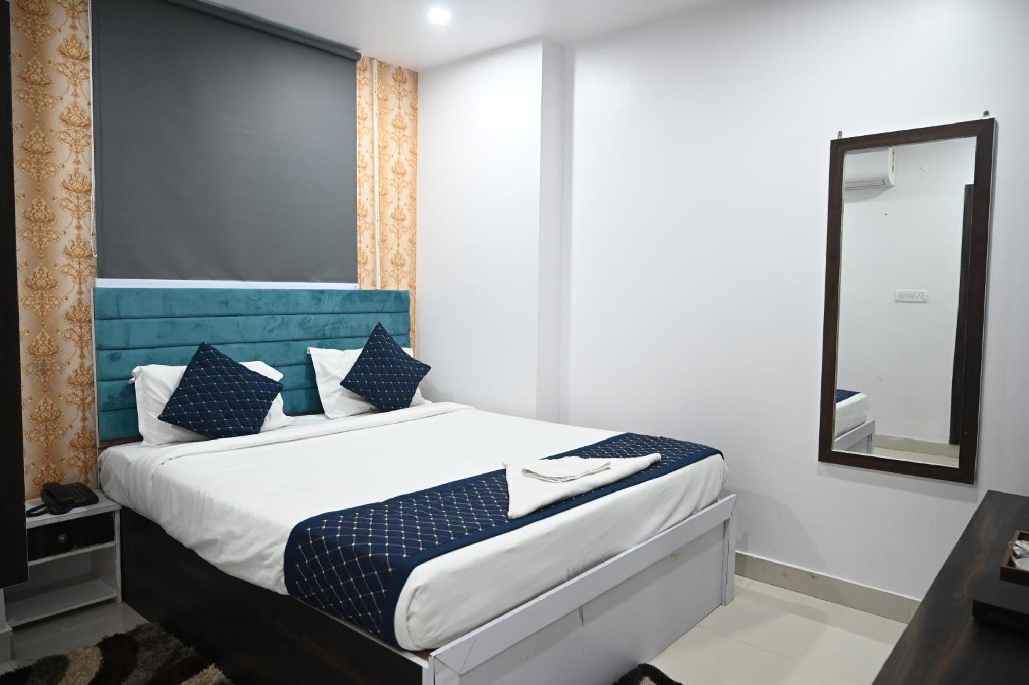 Hotel Diamant Inn Patna  Kültér fotó