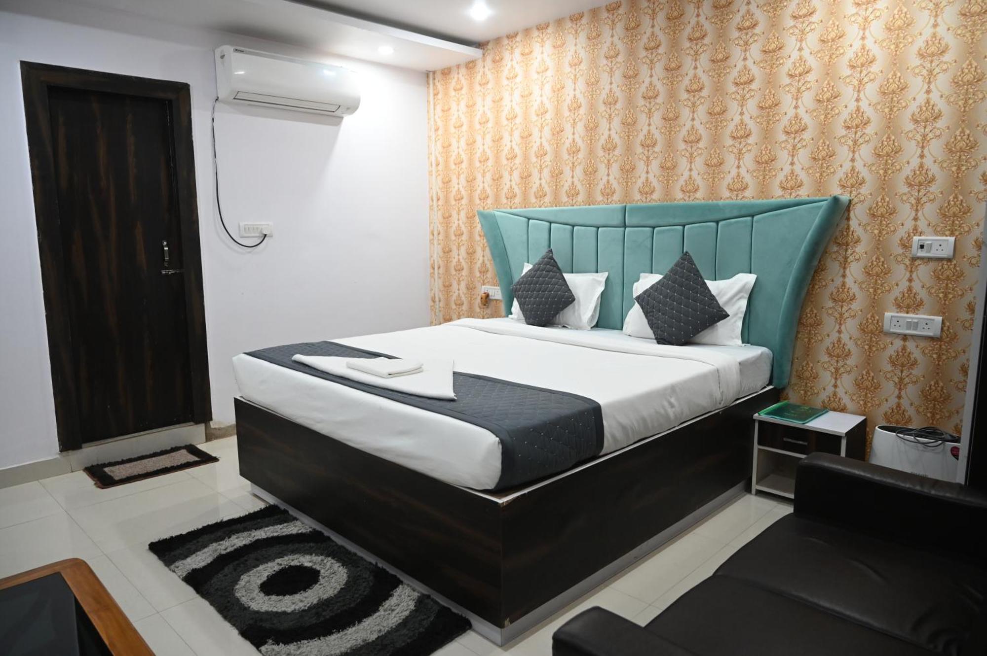 Hotel Diamant Inn Patna  Kültér fotó